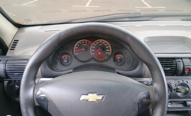 GM - Chevrolet Classic Life/LS 1.0 VHC FlexP. 4p 2013 Flex-9