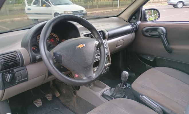 GM - Chevrolet Classic Life/LS 1.0 VHC FlexP. 4p 2013 Flex-4