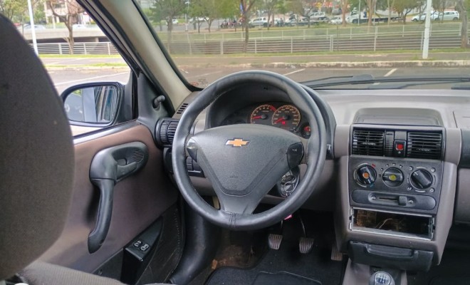 GM - Chevrolet Classic Life/LS 1.0 VHC FlexP. 4p 2013 Flex-7
