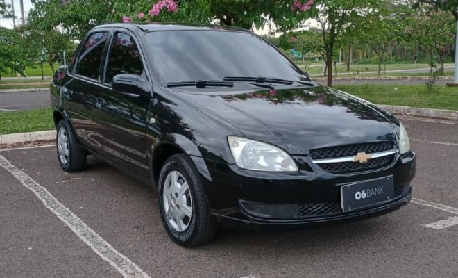 GM - Chevrolet Classic Life/LS 1.0 VHC FlexP. 4p 2013 Flex-1