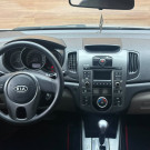 Kia Motors Cerato 1.6 16V Aut. 2011 Gasolina-6