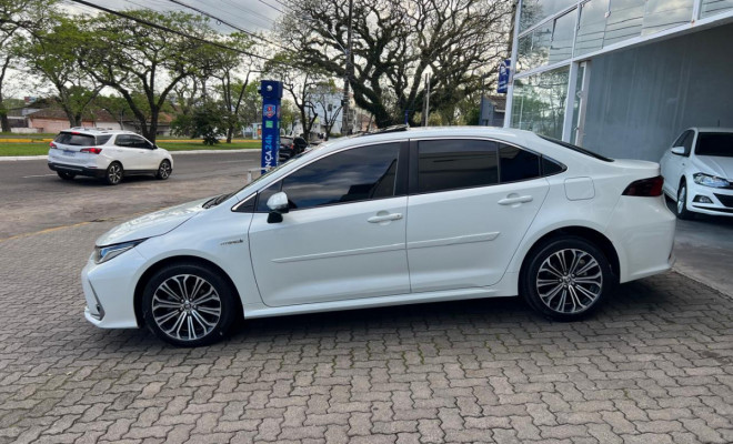 Toyota Corolla Altis Prem. 1.8 Aut. (Híbrido) 2021 Híbrido-4