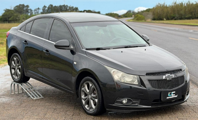 GM - Chevrolet CRUZE LT 1.8 16V FlexPower 4p Aut. 2013 Flex-1