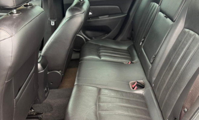 GM - Chevrolet CRUZE LT 1.8 16V FlexPower 4p Aut. 2013 Flex-6