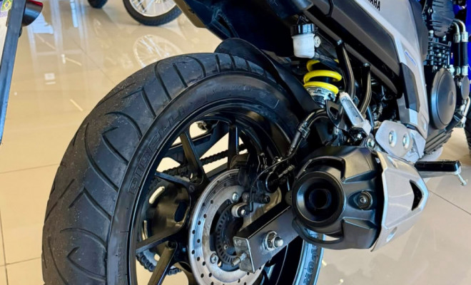 YAMAHA FZ25 250 FAZER FLEX 2023 Flex-1