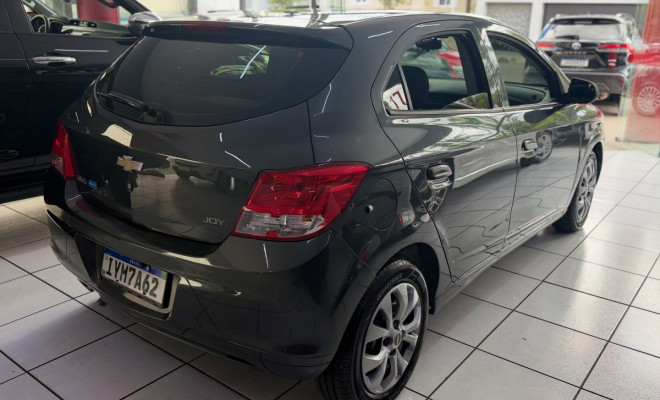 GM - Chevrolet ONIX Joy 1.0 2018-2