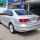 Volkswagen Jetta Comfortline 2.0 Automático 2015 | Teto Solar | Guarujá-3