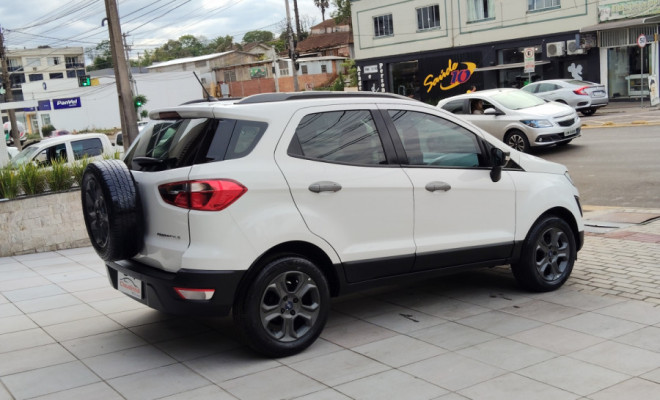 Ford EcoSport FREESTYLE 1.5 12V Flex 5p Mec. 2018 Flex-1