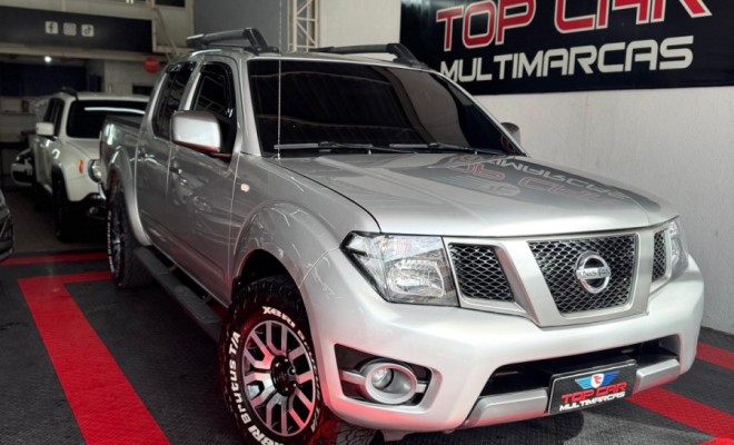 Nissan Frontier SV AT.CD 4x4 2.5 TB Diesel Mec. 2015 Diesel