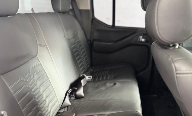Nissan Frontier SV AT.CD 4x4 2.5 TB Diesel Mec. 2015 Diesel-5