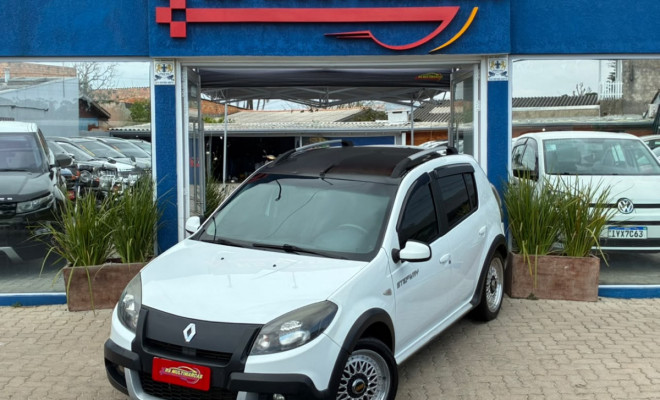 Renault SANDERO STEPWAY Hi-Power 1.6 8V 5p 2014 Flex