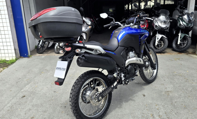 YAMAHA XTZ 250 LANDER CONNECTED 2025 Gasolina-3