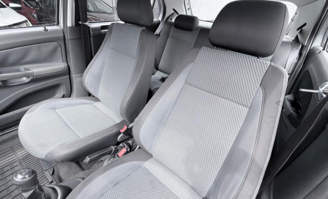 VW - VolksWagen Gol (novo) 1.6 Power/Highi T.Flex 8v 4P 2012 Flex-4