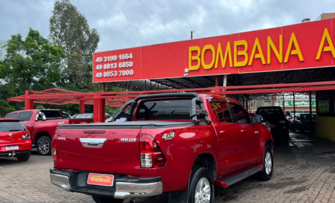 Toyota Hilux CD SR 4x4 2.8 TDI Diesel Aut. 2016 Diesel-3