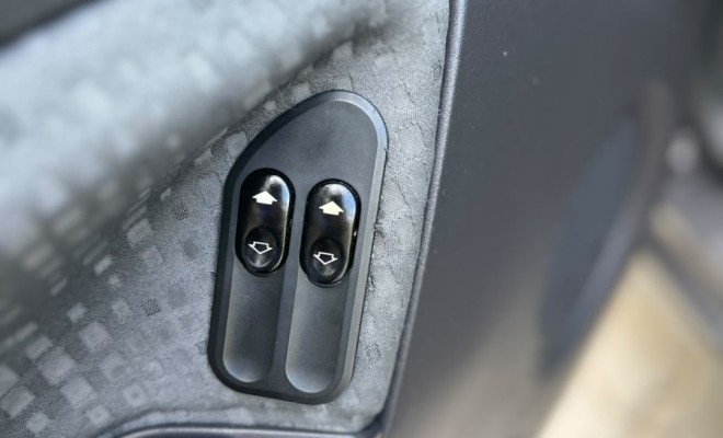 Ford Fiesta Sed. 1.6 8V Flex 4p 2012 Flex-2