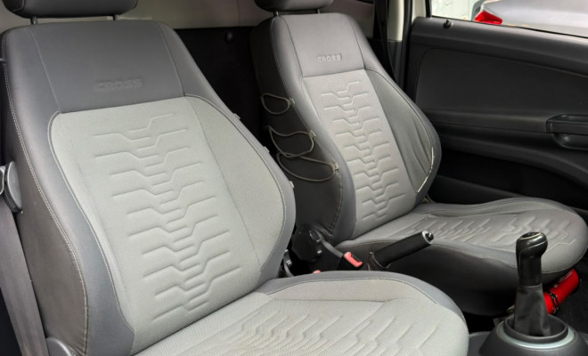 VW - VolksWagen Saveiro CROSS 1.6 Mi Total Flex 8V CE 2013 Flex-3
