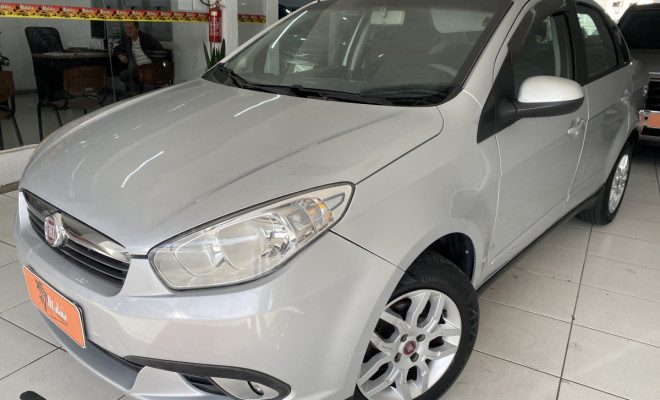 Fiat Grand Siena ATTRAC. 1.4 EVO F.Flex 8V 2013 Flex