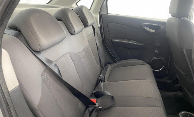 Fiat Grand Siena ATTRAC. 1.4 EVO F.Flex 8V 2013 Flex-11