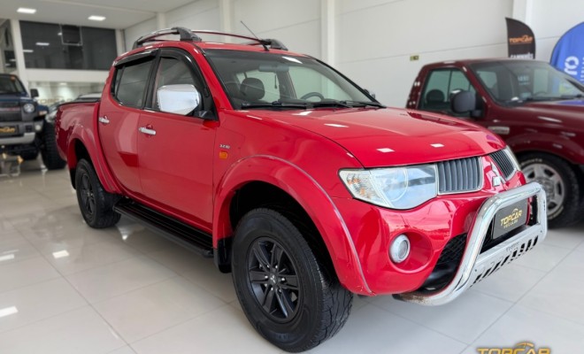Mitsubishi L200 Triton HPE 3.2 CD TB Int.Diesel Mec 2009 Diesel-1