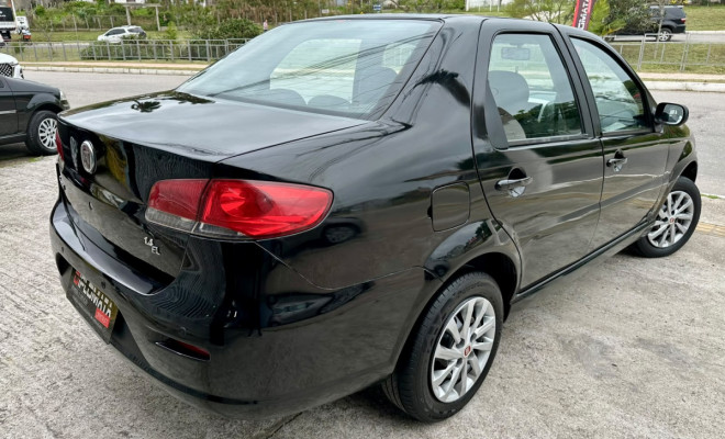 Fiat Siena ELX 1.0 Fire Flex - 2010-2