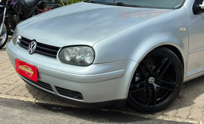 VW - VolksWagen Golf 1.6Mi/ 1.6Mi Gener./Black & Silver 2003 Gasolina-3