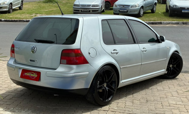 VW - VolksWagen Golf 1.6Mi/ 1.6Mi Gener./Black & Silver 2003 Gasolina-0