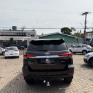 Toyota Hilux SW4 SRX 4x4 2.8 TDI 16V Dies. Aut. 2017 Diesel-2