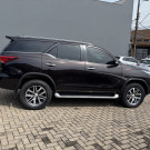 Toyota Hilux SW4 SRX 4x4 2.8 TDI 16V Dies. Aut. 2017 Diesel-3