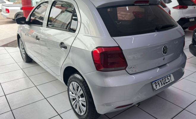 VW - VolksWagen Gol Trendline 1.0 MPI 2017-2
