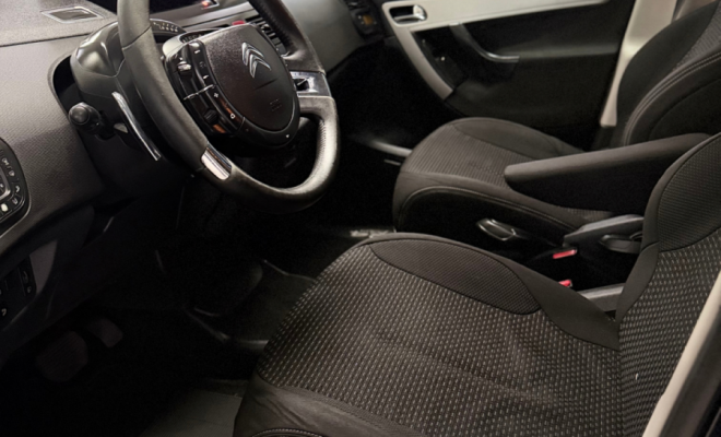 Citroën C4 Picasso/Pic. La Luna 2.0 16V  Aut. 2011 Flex-6