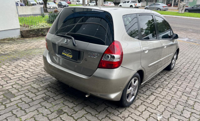 Honda Fit LX 1.4/ 1.4 Flex 8V/16V 5p Aut. 2007 Flex-1