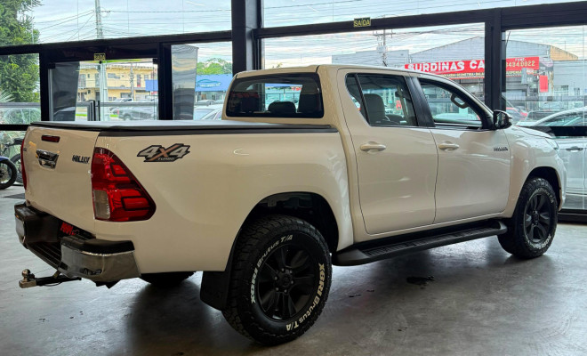 Toyota Hilux CD SR 4x4 2.8 TDI Diesel Aut. 2020 Diesel-1