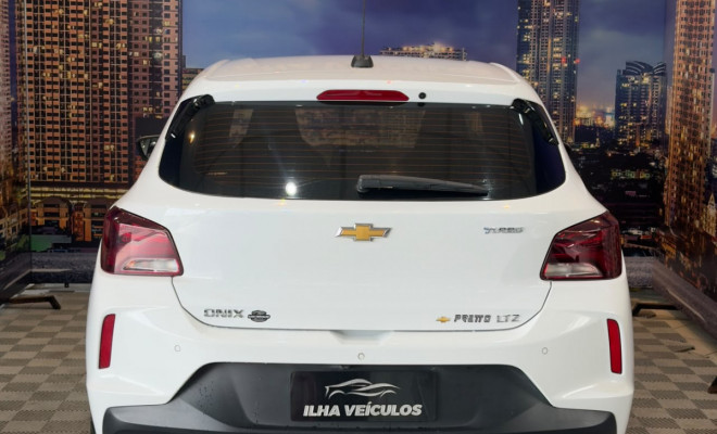 GM - Chevrolet ONIX HATCH LTZ 1.0 12V TB Flex 5p Mec. 2023 Flex-6