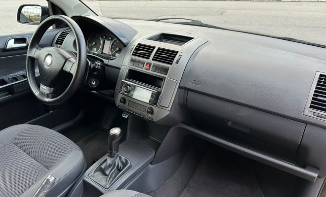 VW Polo GT 2.0 Mi Total Flex - 2009-8