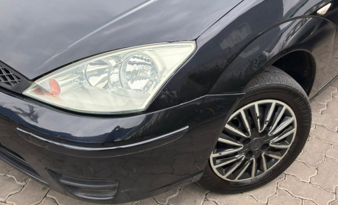 Ford Focus 1.6 S/SE/SE Plus Flex 8V/16V  5p 2009 Flex-4