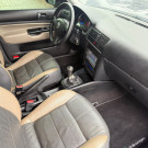 VW - VolksWagen Golf Sportline 1.6 Mi Total Flex 8V 4p 2009 Flex-5
