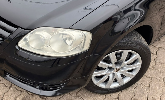 VW - VolksWagen Fox City 1.0 Mi/ 1.0Mi Total Flex 8V 5p 2010 Flex-3