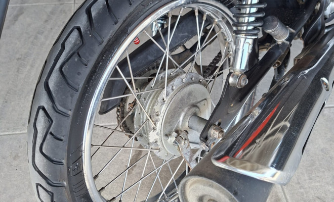 HONDA CG 125 FAN ES 2012 Gasolina-8