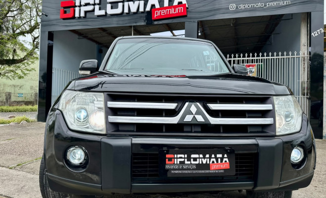 Mitsubishi Pajero GLS 3.8 Full - 2008