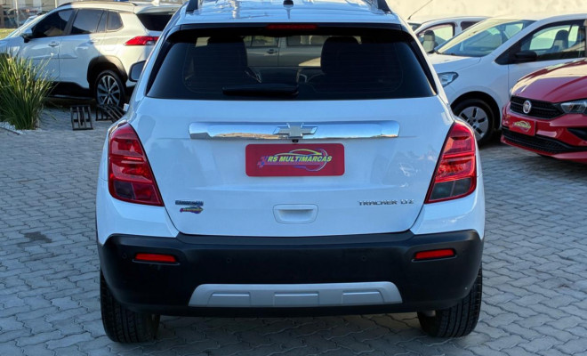 GM - Chevrolet TRACKER LTZ 1.8 16V Flex 4x2 Aut. 2014 Flex-4