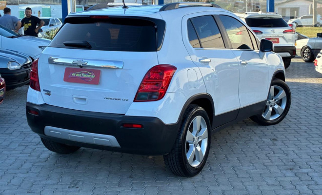 GM - Chevrolet TRACKER LTZ 1.8 16V Flex 4x2 Aut. 2014 Flex-5