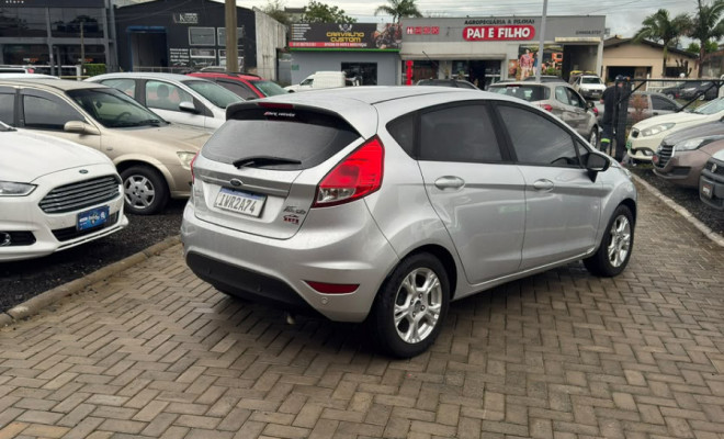 Ford Fiesta 1.6 16V Flex Aut. 5p 2016 Flex-2