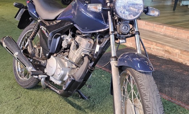 HONDA CG 125 FAN ES 2013 Gasolina-1
