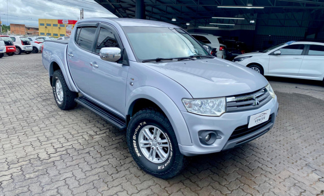 Mitsubishi L200 Triton HPE 3.2 CD TB Aut - 2014 Diesel
