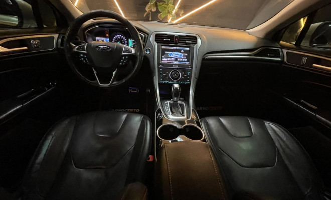 Ford Fusion Titanium 2.0 GTDI Awd Aut. 2015 Gasolina   Baixo km-4