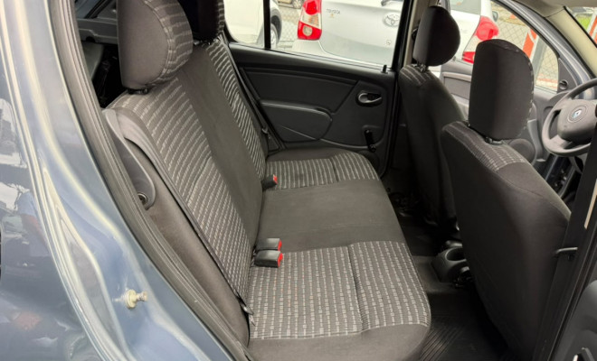 Renault SANDERO Expression Hi-Flex 1.0 16V 5p 2014 Flex-8