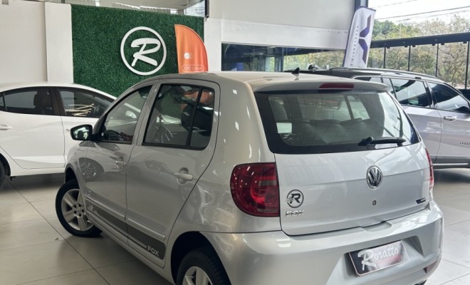 VW - VolksWagen Fox Plus 1.0Mi/ 1.0Mi Total Flex 8V 4p 2010 Flex-3
