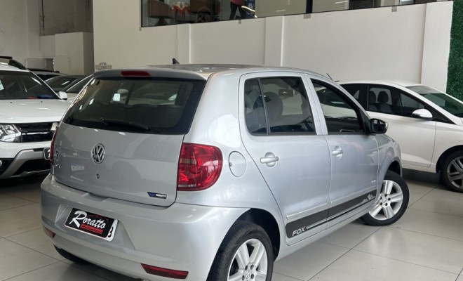 VW - VolksWagen Fox Plus 1.0Mi/ 1.0Mi Total Flex 8V 4p 2010 Flex-1