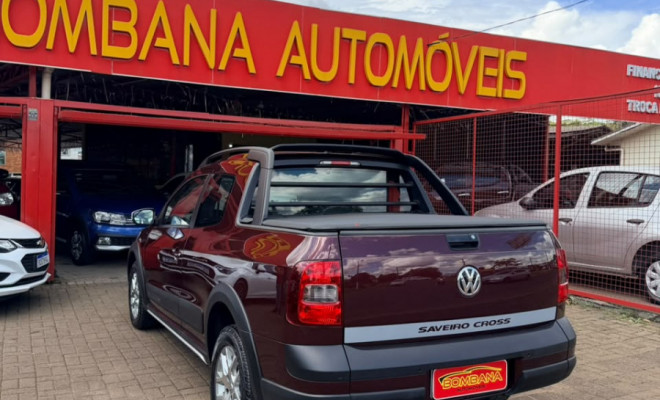 VW - VolksWagen Saveiro CROSS 1.6 T.Flex 16V CD 2015 Flex-2