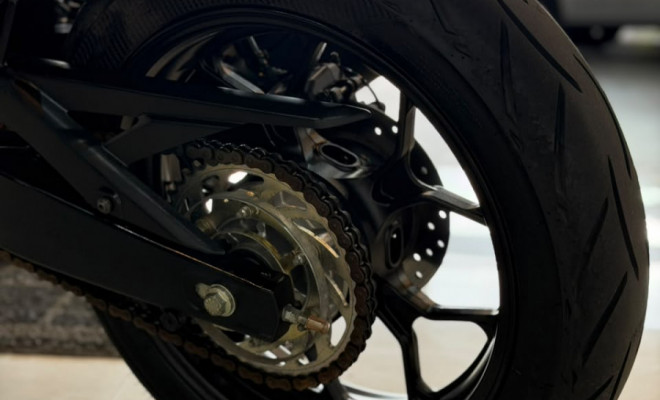 YAMAHA YZF R-3 321/ABS 2024 Gasolina-14